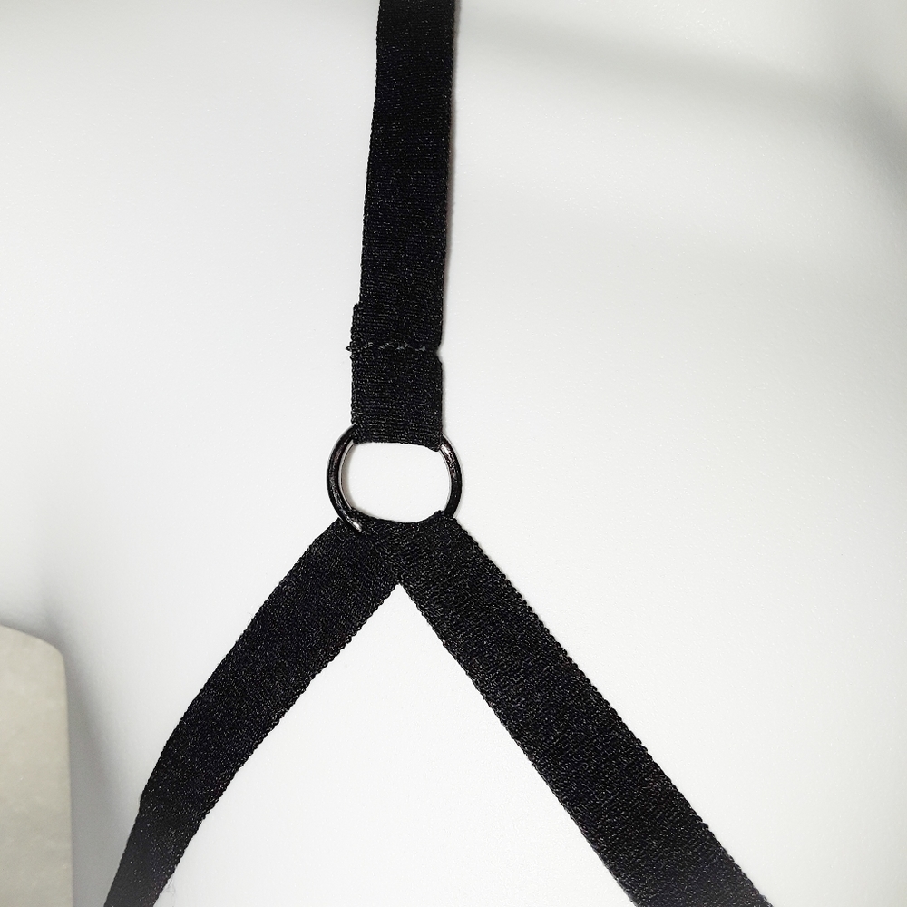 Black Strappy & Sexy Hollow Out Harness Bralette - Picture 4 of 6